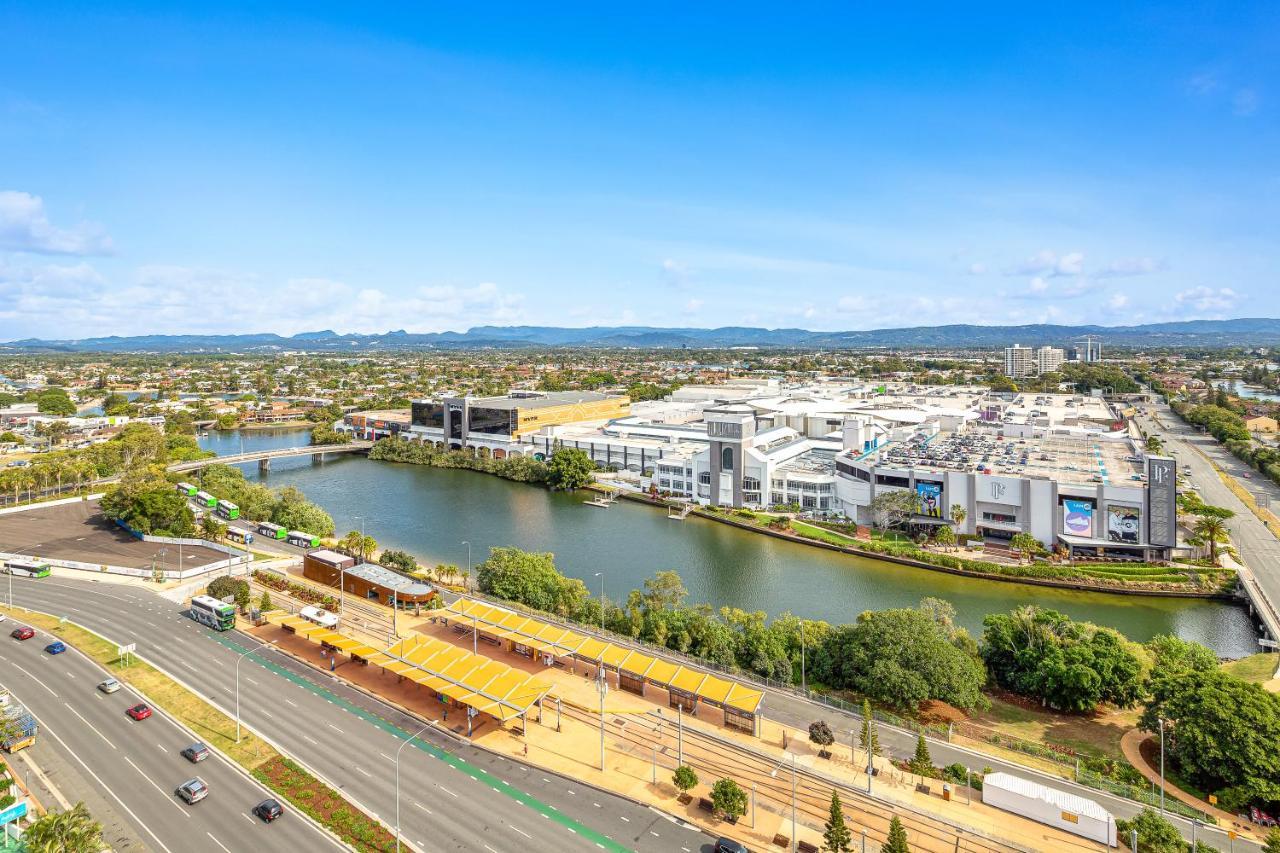 Sierra Grand Broadbeach - Self Contained & Privately Managed Apartments Guldkusten Exteriör bild