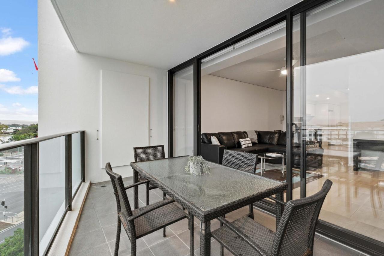 Sierra Grand Broadbeach - Self Contained & Privately Managed Apartments Guldkusten Exteriör bild