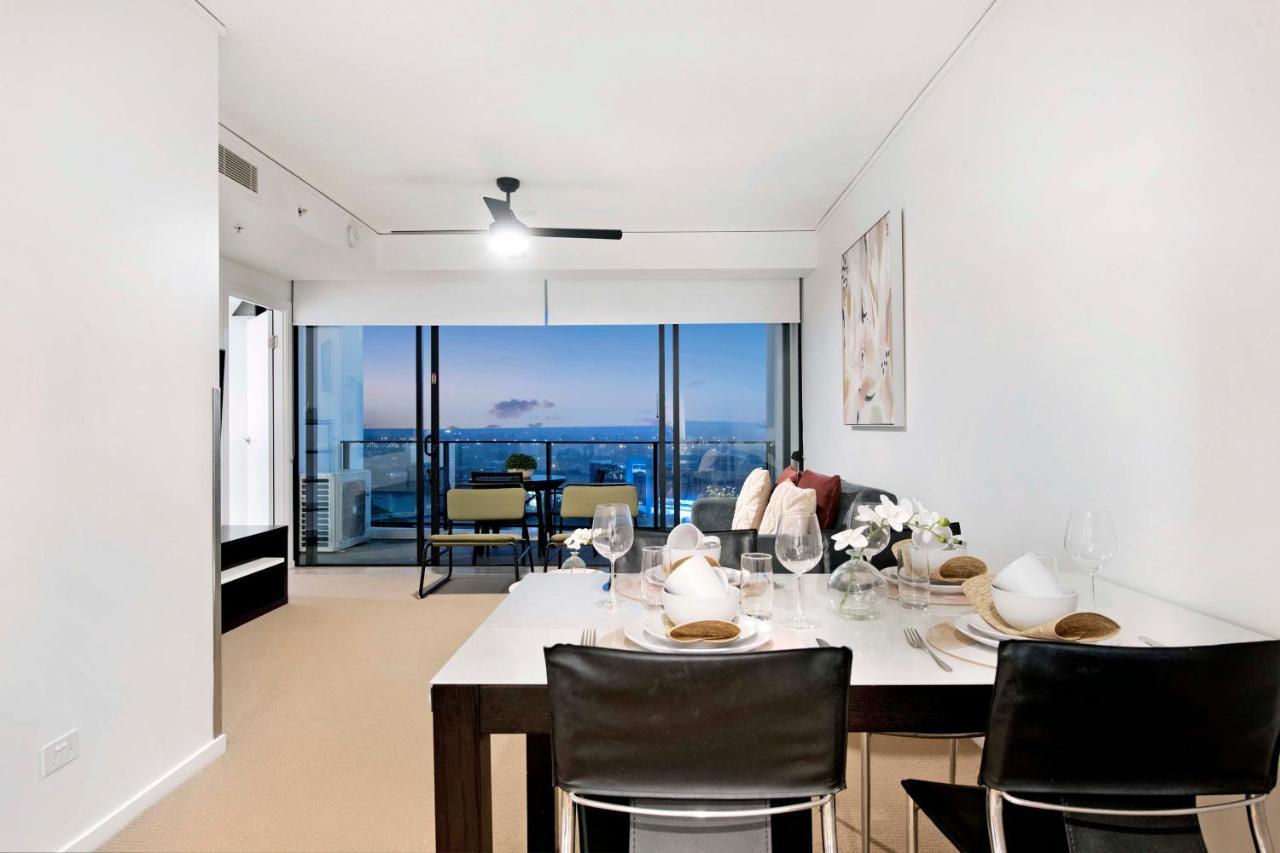 Sierra Grand Broadbeach - Self Contained & Privately Managed Apartments Guldkusten Exteriör bild