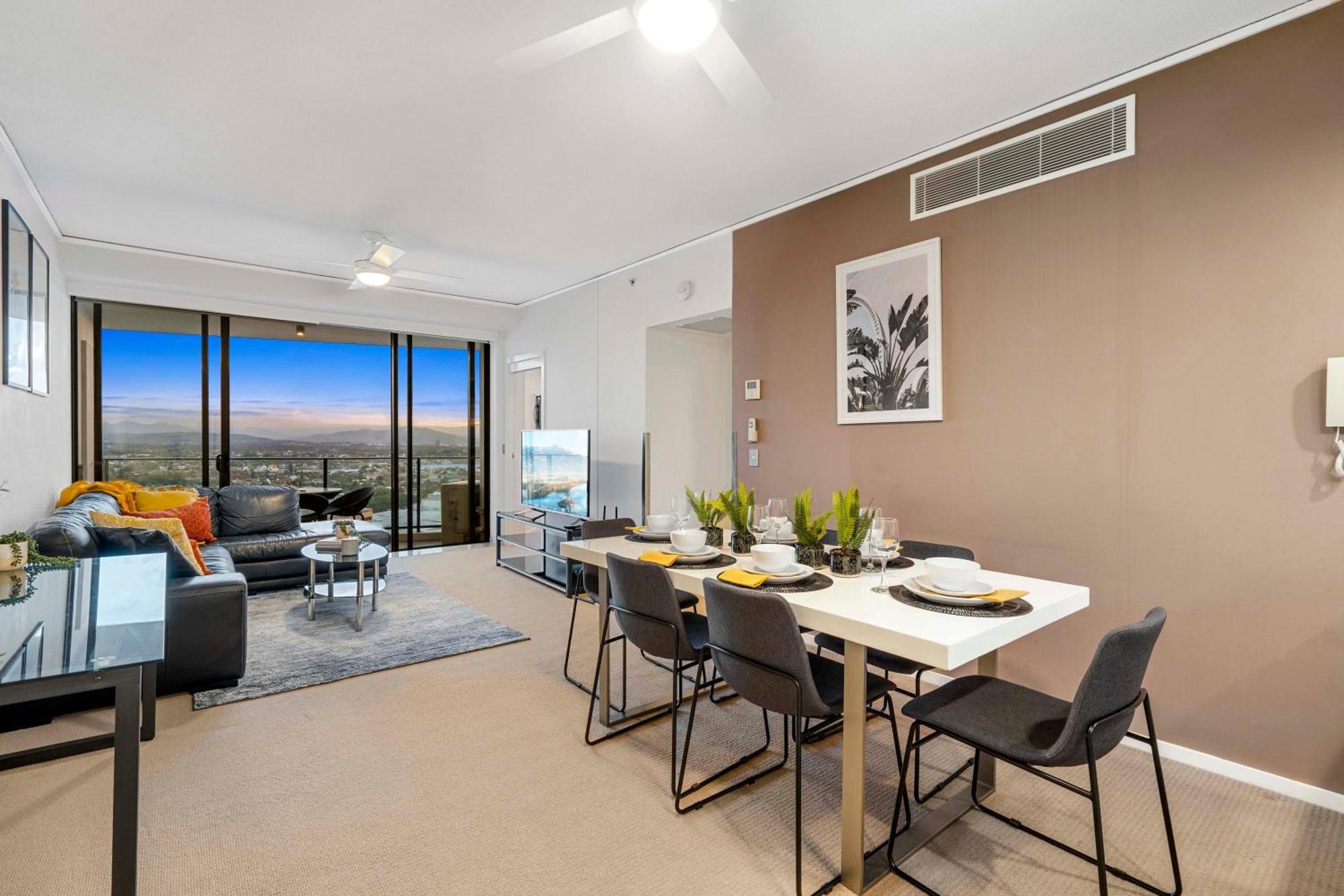 Sierra Grand Broadbeach - Self Contained & Privately Managed Apartments Guldkusten Exteriör bild