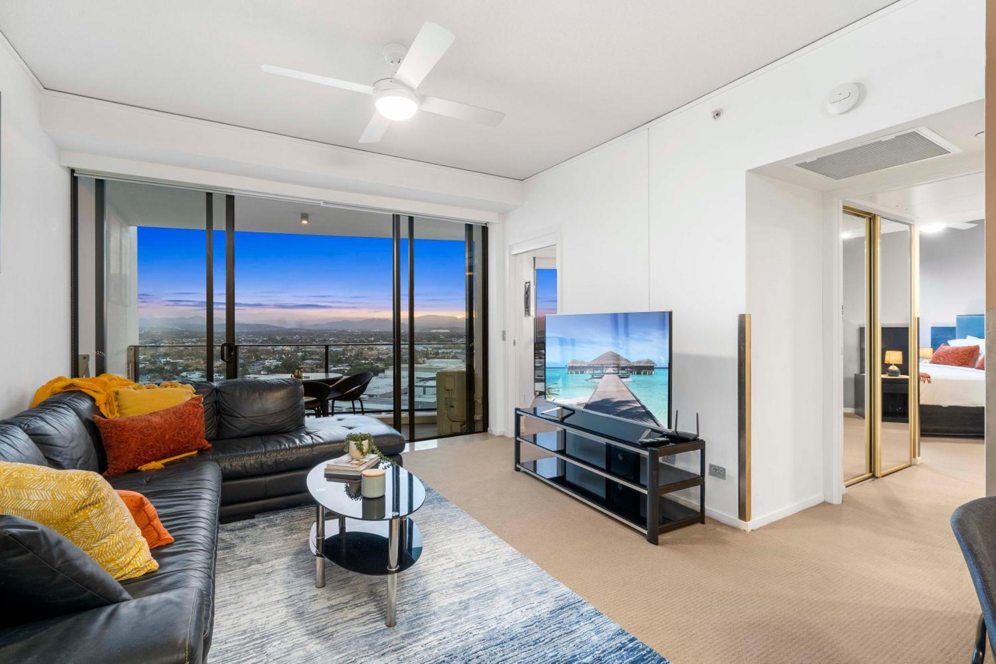 Sierra Grand Broadbeach - Self Contained & Privately Managed Apartments Guldkusten Exteriör bild