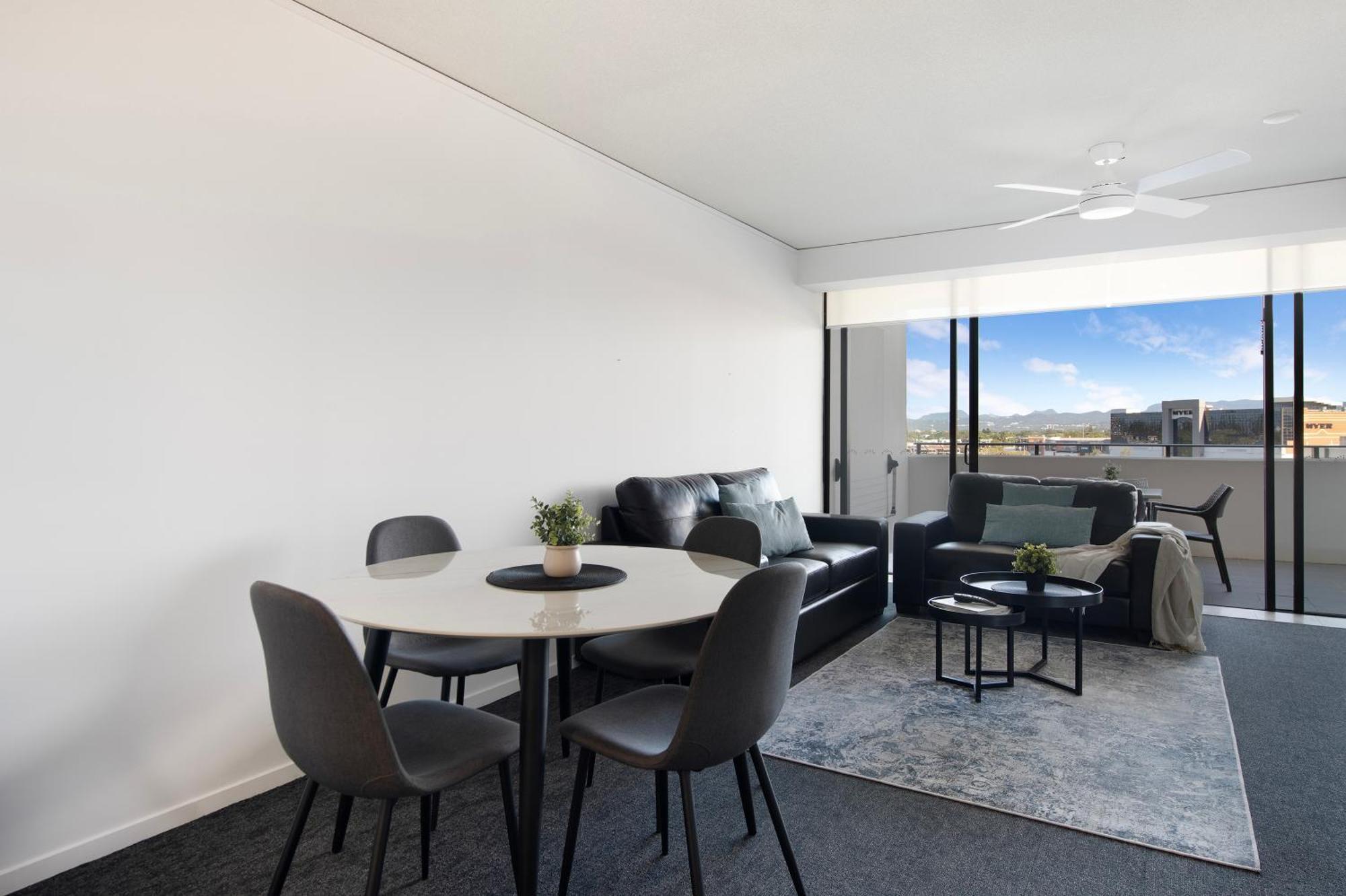 Sierra Grand Broadbeach - Self Contained & Privately Managed Apartments Guldkusten Exteriör bild